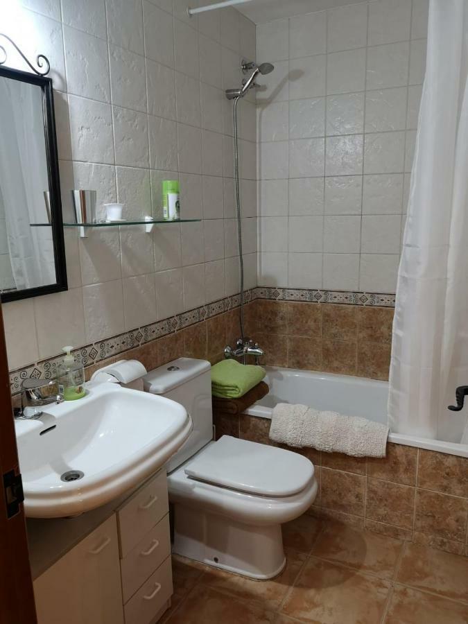 Apartament De La Lali Roni Екстер'єр фото