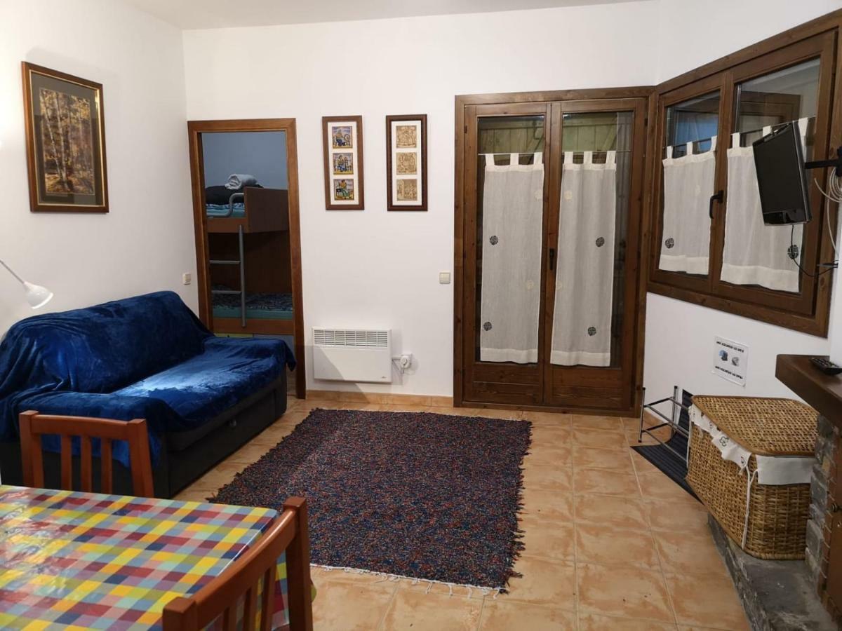 Apartament De La Lali Roni Екстер'єр фото